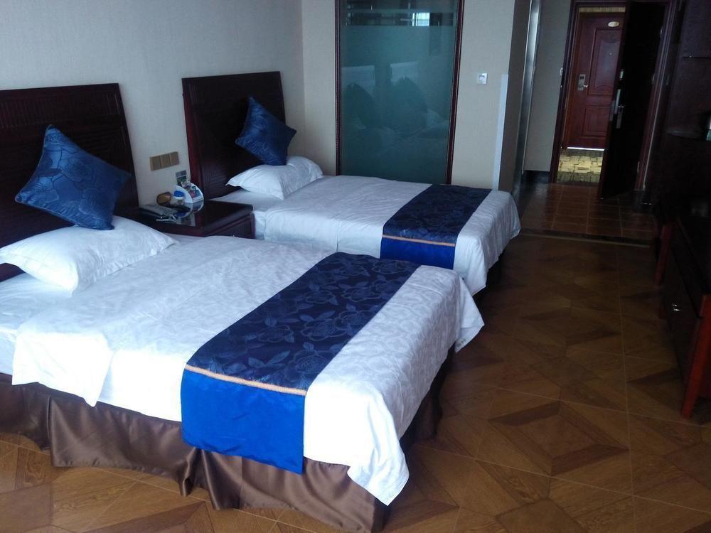 צ'נגדו Fengyu Business Hotel מראה חיצוני תמונה