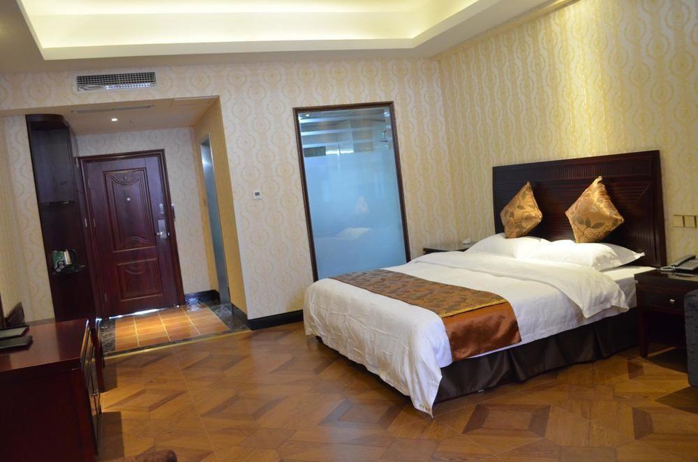 צ'נגדו Fengyu Business Hotel מראה חיצוני תמונה